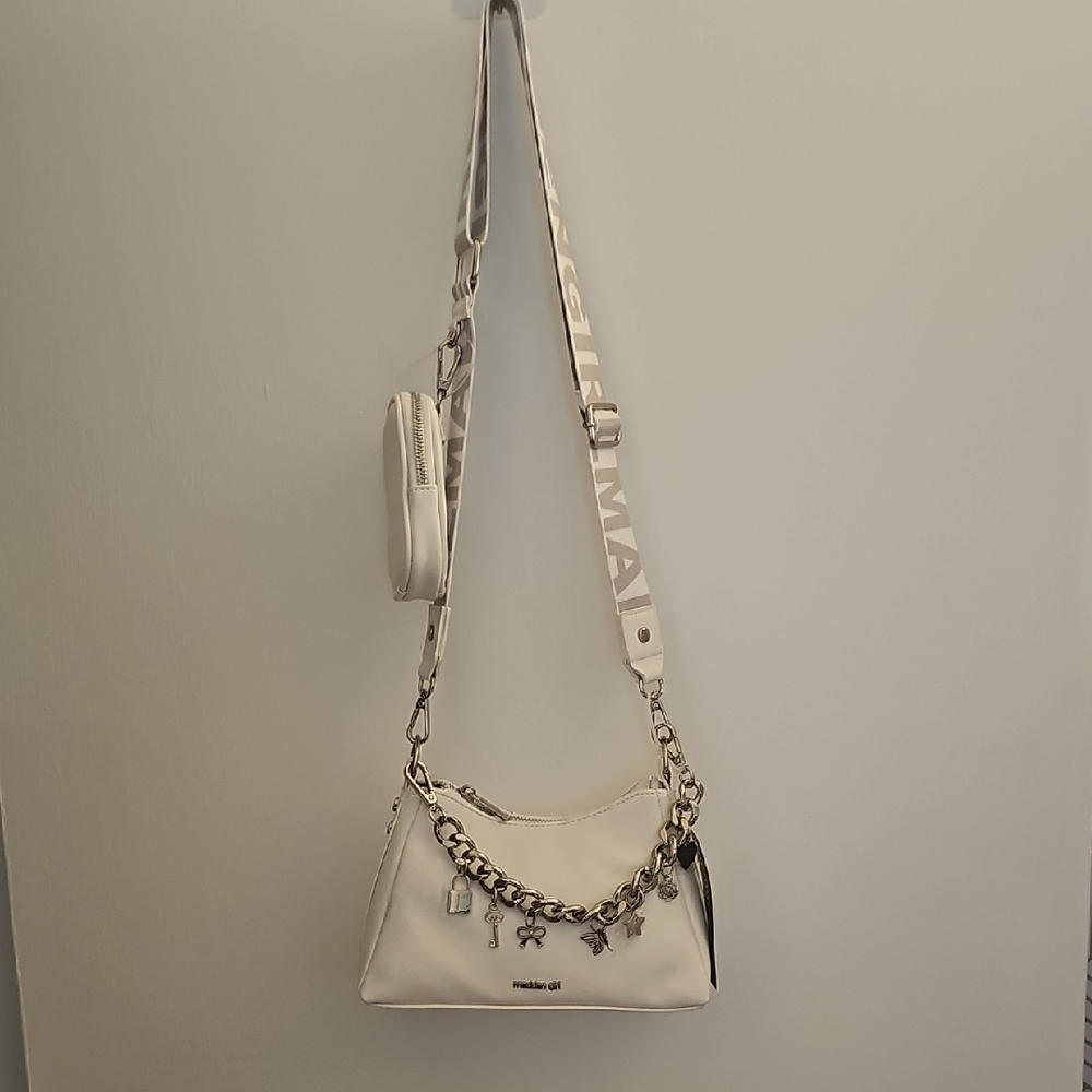 White Chain-Embellished Women's Bag - Picture 4 of 10